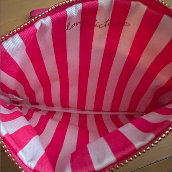 Bundle: 5 Brand new Victoria Secret bags - Picture 7 of 10